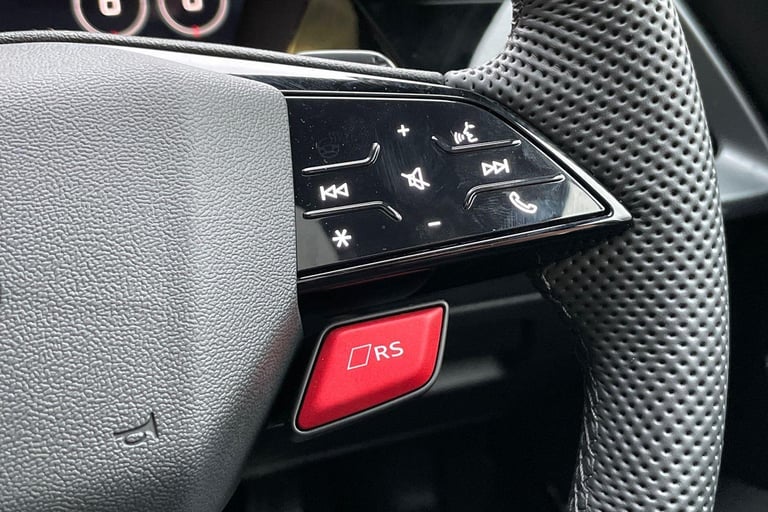 2025 Audi RS3 2.5 TFSI Carbon Black Saloon 4dr Petrol S Tronic quattro Euro 6 (s/s) (400  SALOON ...