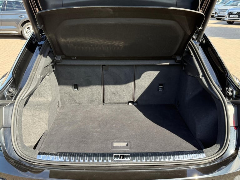 2022 Audi Q3 2.0 TFSI 45 S line Sportback 5dr Petrol S Tronic quattro Euro 6 (s/s) (245  ESTATE P...