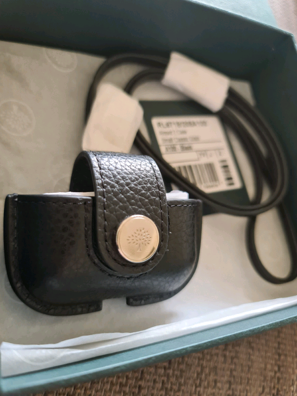 Mulberry Airpod 2 Case in Black grain leather
