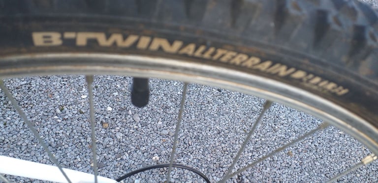 Btwin rockrider st100 