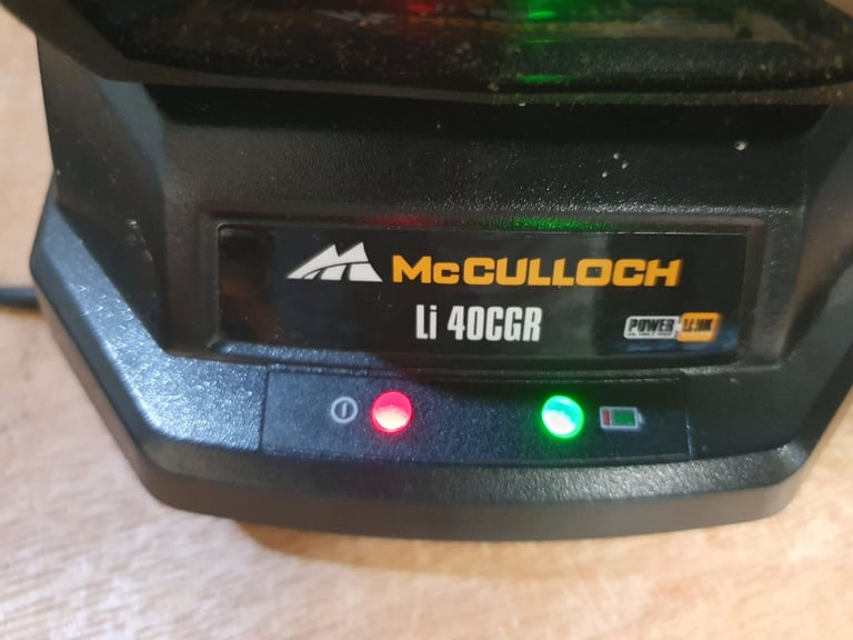 McCullock Cordless hedge trimmer 
