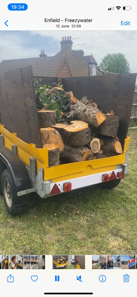 Log trailer 