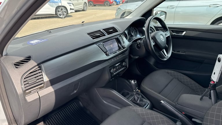 2015 Skoda Fabia 1.2 TSI SE L 5dr DSG ESTATE PETROL Automatic