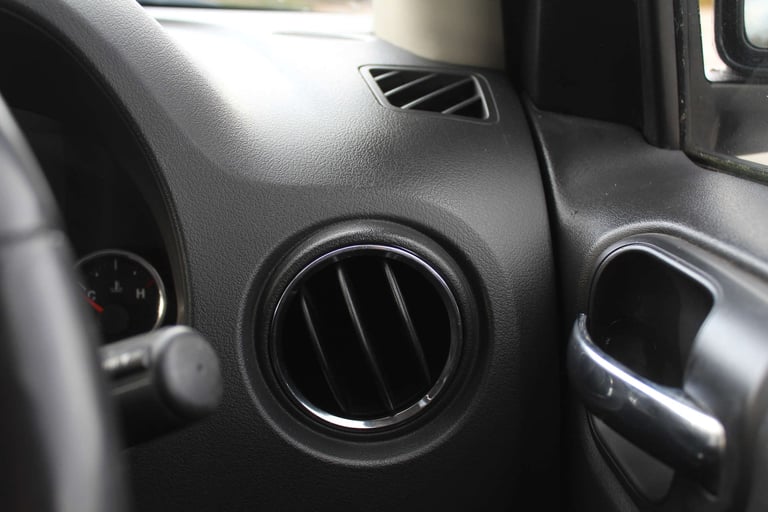 2012 Jeep Compass 2.4 Compass Black Edition CVT 4WD 5dr SUV Petrol Automatic