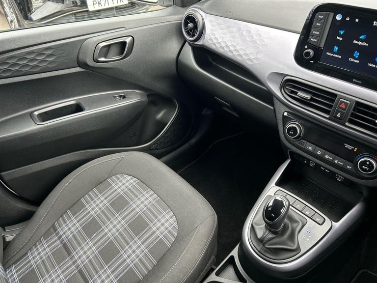 2024 Hyundai i10 1.0 Premium Hatchback 5dr Petrol Auto Euro 6 (s/s) (63 ps) Hatchback PETROL Auto...