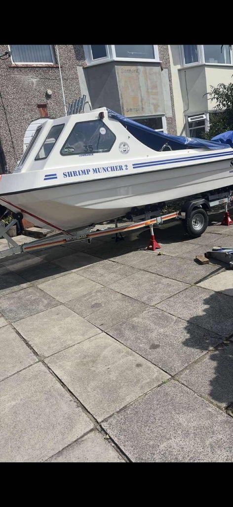 Boat sea hog sea jeep 