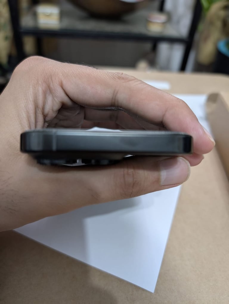 APPLE IPHONE 16 PRO BLACK 128GB AS NEW CONDITION UNLOCKED WARRANTY DEC 2025