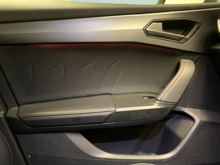 2023 Cupra Leon 1.5 eTSI EVO V1 Hatchback 5dr Petrol Hybrid DSG Euro 6 (s/s) (150 ps) - LED Hatch...