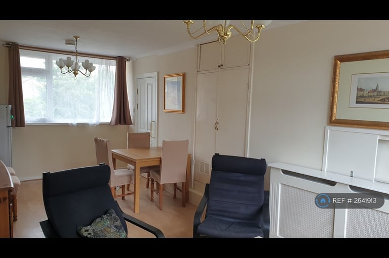 image for 5 bedroom flat in Lorrimore Square, London, SE17 (5 bed) (#2641913)