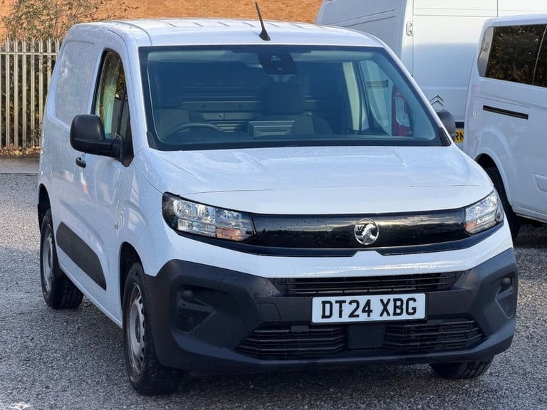 2024 Vauxhall Combo 1.5 Turbo D 2300 Prime Panel Van 5dr Diesel Manual SWB Euro 6 (s/s) (100 ps P...