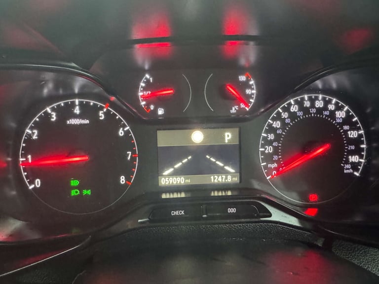 2019 Vauxhall Combo 1.5 Combo 2000 Edition S/S Auto Panel Van Diesel Automatic