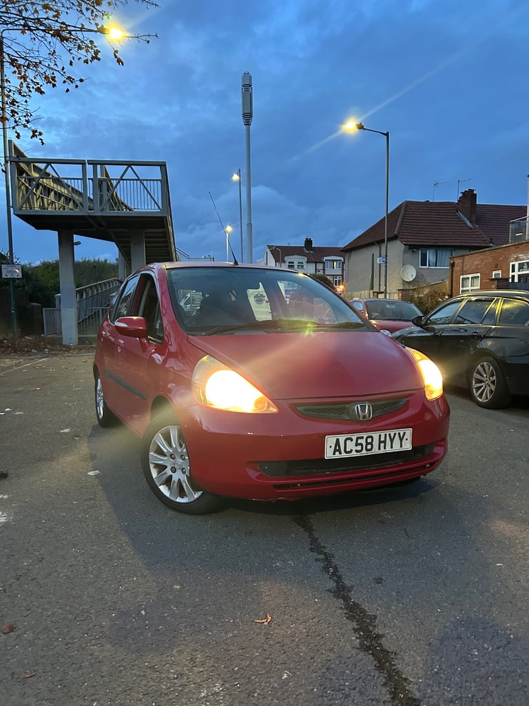 Honda, JAZZ, Hatchback, 2009, Semi-Auto, 1339 (cc), 5 doors