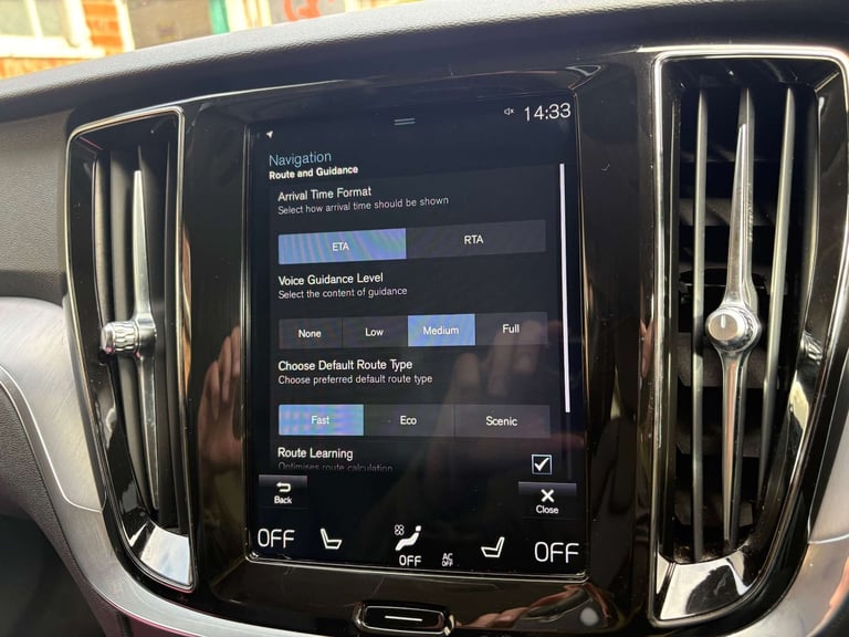 2018 Volvo V60 2.0 V60 Momentum Pro D3 Auto 5dr Estate Diesel Automatic