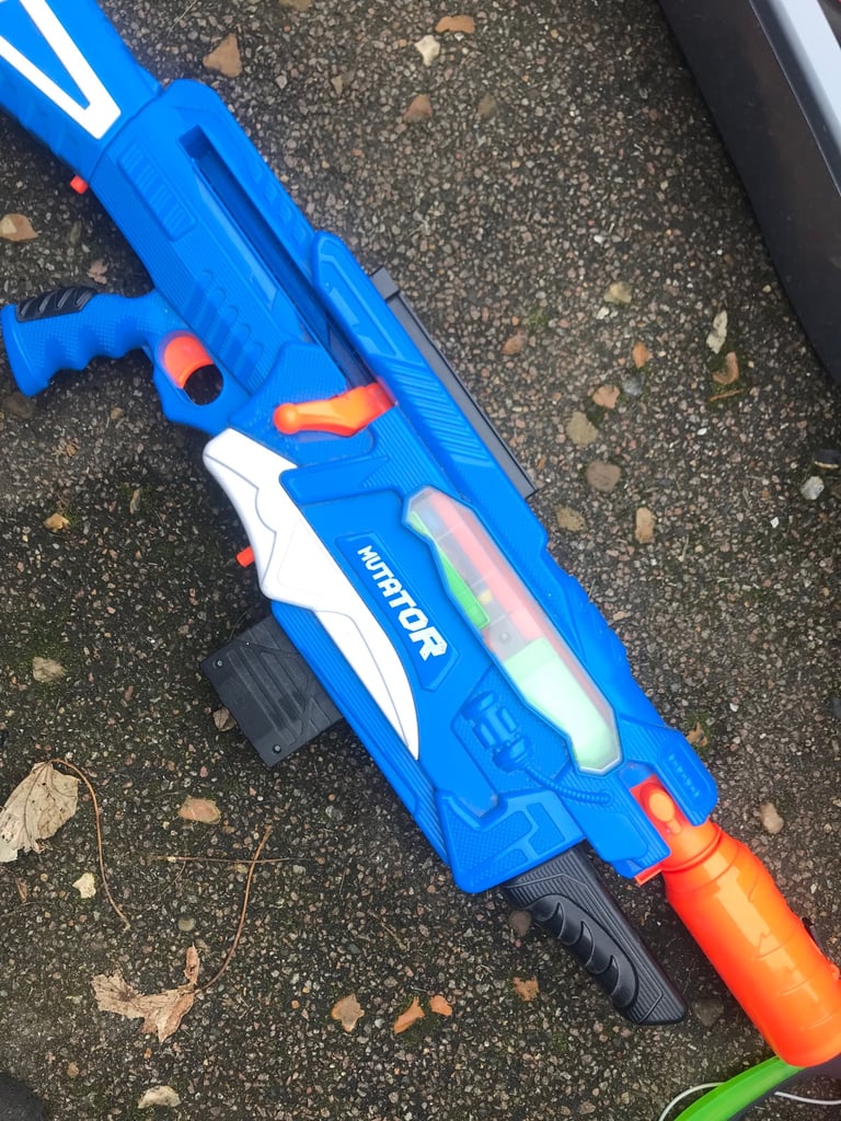 Massive amount of nerf and toy weapons