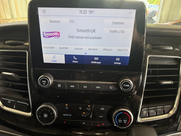 2020 Ford Tourneo Custom 2.0 320 EcoBlue Titanium Minibus Double Cab 5dr Diesel Auto L2 Euro 6 (s...