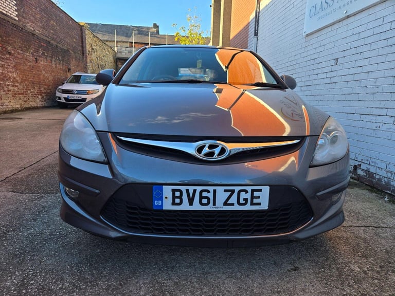 2011 Hyundai i30 1.6 CRDi Comfort Auto Euro 4 5dr HATCHBACK Diesel Automatic