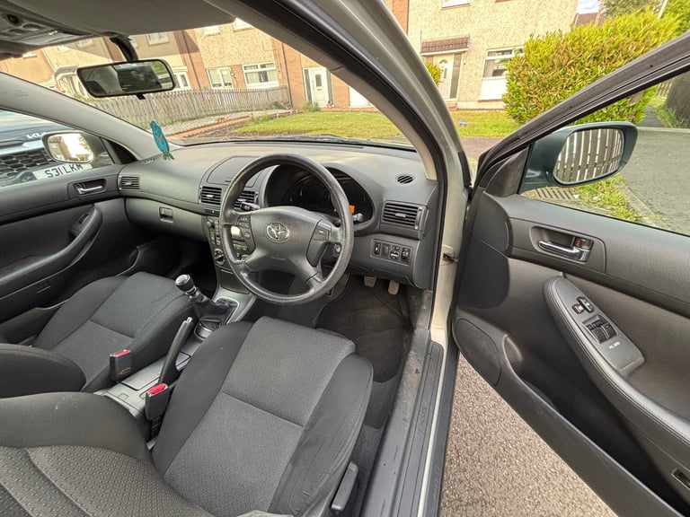 Toyota, AVENSIS, Hatchback, 2009, Manual, 1998 (cc), 5 doors