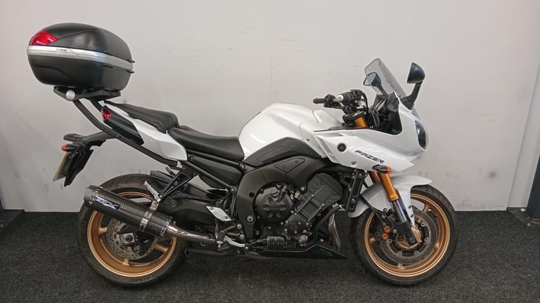 image for YAMAHA FAZER 8 ** PIPE WORX EXHAUST - RED MASTER KEY - 12 MONTH MOT **