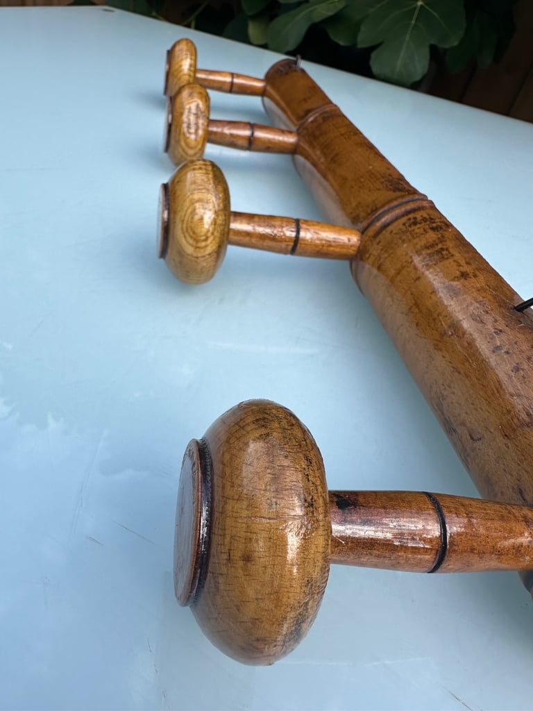 VINTAGE FRENCH FAUX BAMBOO COAT RACK, COAT HOOKS, HAT RACK, FOUR HOOK - L51.5cm - WILL POST!
