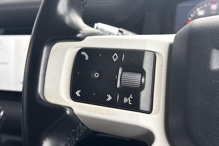 2021 Land Rover Defender 110 3.0 D250 MHEV S Hard Top SUV 5dr Diesel Auto 4WD MWB Euro 6 (s/s) (2...