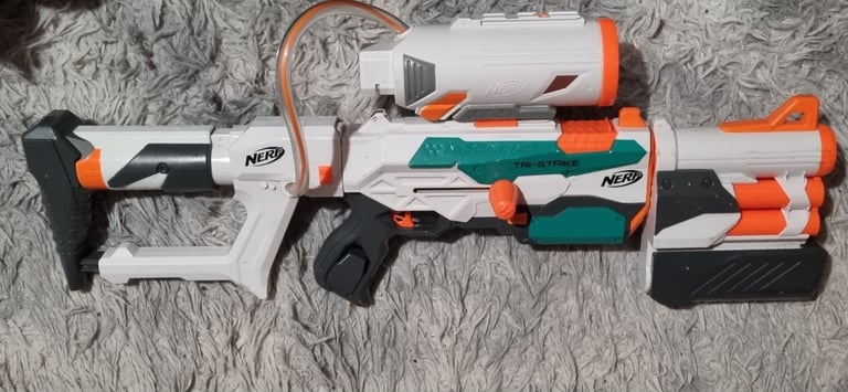 Bundle of nerf guns