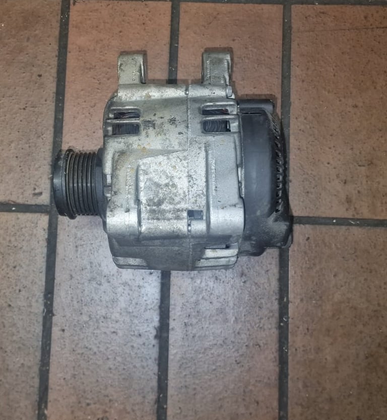 Volvo V40 1.6 D Alternator 2013 in Luton, Bedfordshire Gumtree