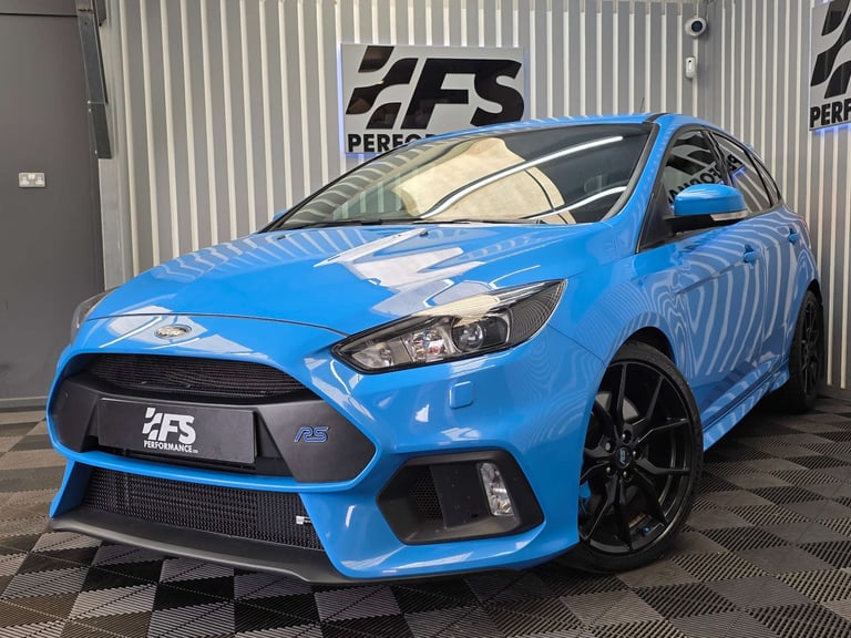 2017 Ford Focus 2.3T EcoBoost RS Hatchback 5dr Petrol Manual AWD Euro 6 (s/s) (350 ps) Hatchback ...
