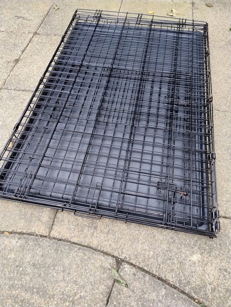 Dog Cage Extra Large XL, collect Wakefield