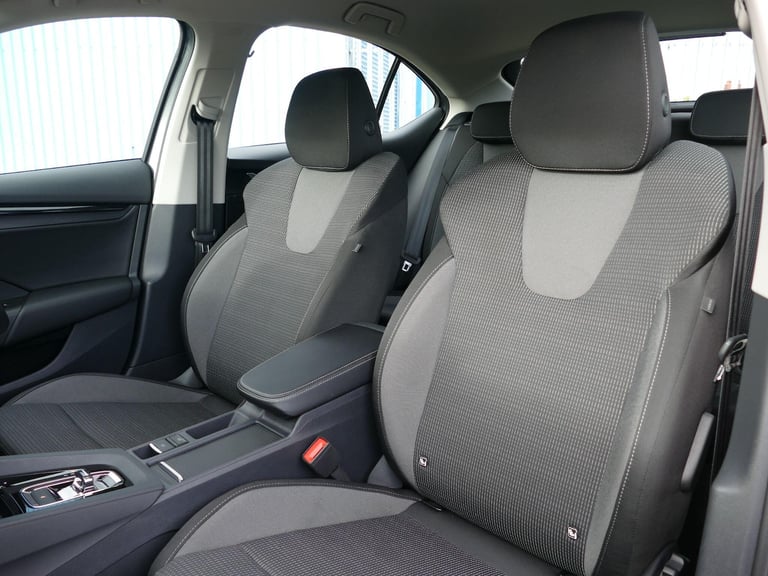 2024 Skoda Octavia 1.4 TSI iV 13kWh SE Technology DSG Euro 6 (s/s) 5dr HATCHBACK Petrol/Electric ...