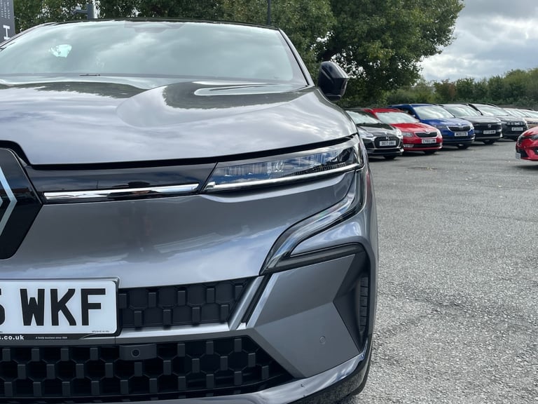 2025 Renault Megane E Tech EV60 160kW Techno Comfort Range 60kWh 5dr Auto Hatchback Electric Auto...