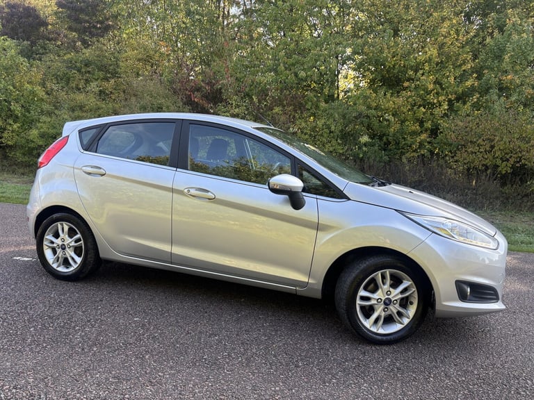 FORD FIESTA 1.3 Zetec 2016