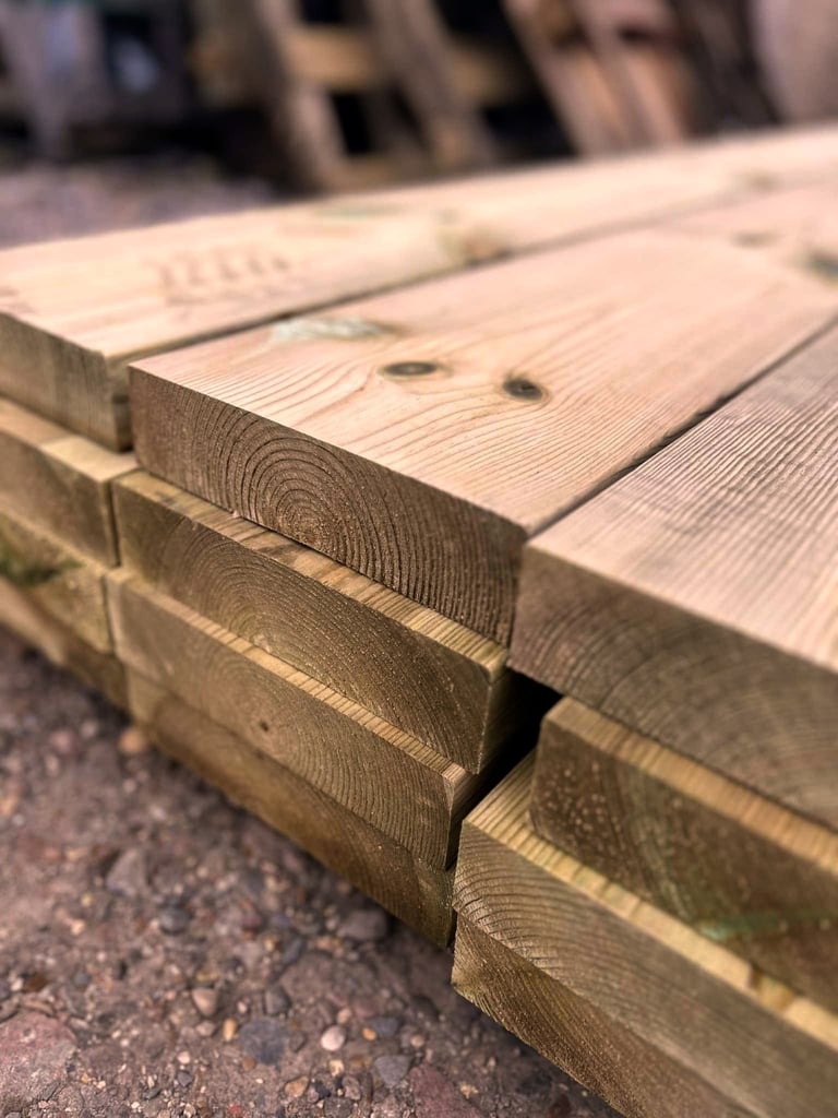 NEW C24 Treated x 27mm x 200mm x 4.2m (8"x2")