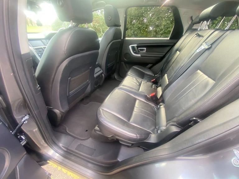 2018 Land Rover Discovery Sport 2.0 TD4 HSE SUV 5dr Diesel Auto 4WD Euro 6 (s/s) (180 ps) ESTATE ...