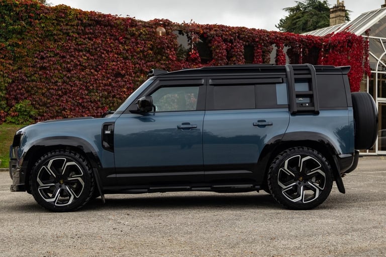 2024 Land Rover Defender 110 3.0 D300 MHEV X-Dynamic SE SUV 5dr Diesel Auto 4WD Euro 6 (s/s) (300...