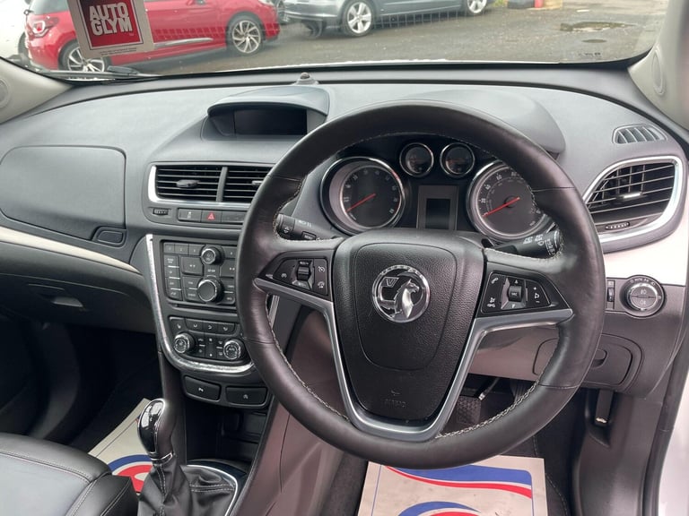 2015 Vauxhall Mokka 1.6i SE 2WD Euro 6 (s/s) 5dr HATCHBACK Petrol Manual