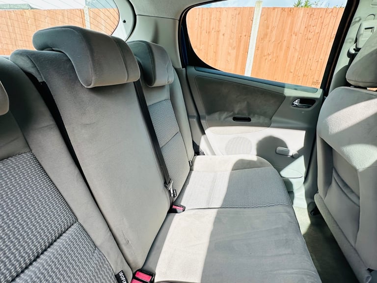 Peugeot, 207, Hatchback, 2008, Manual, 1360 (cc),5 doors - Image 12