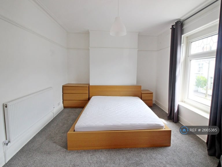 5 bedroom house in Rhyddings Terrace, Brynmill, Swansea, SA2 (5 bed) (#2665385)