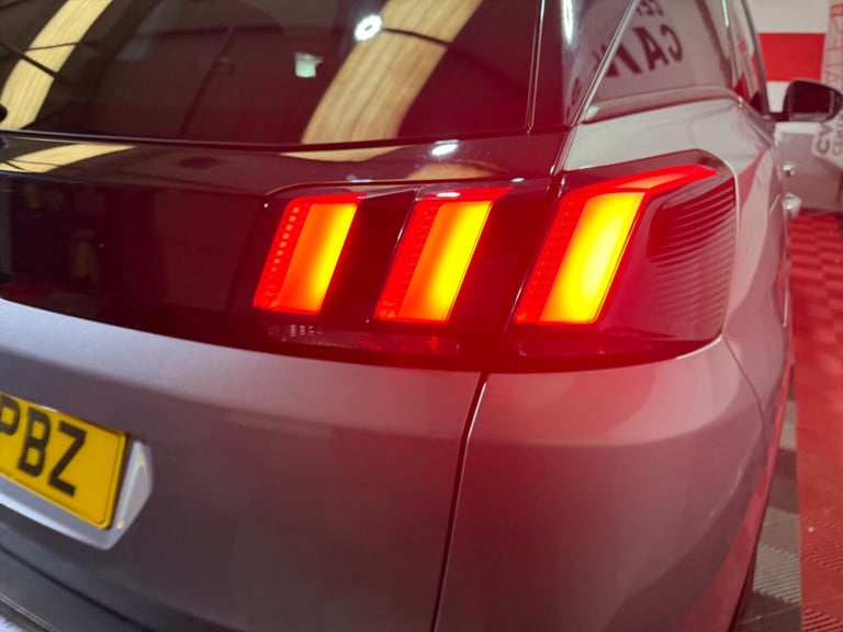 2019 Peugeot 3008 1.2 PureTech Allure Euro 6 (s/s) 5dr HATCHBACK Petrol Manual