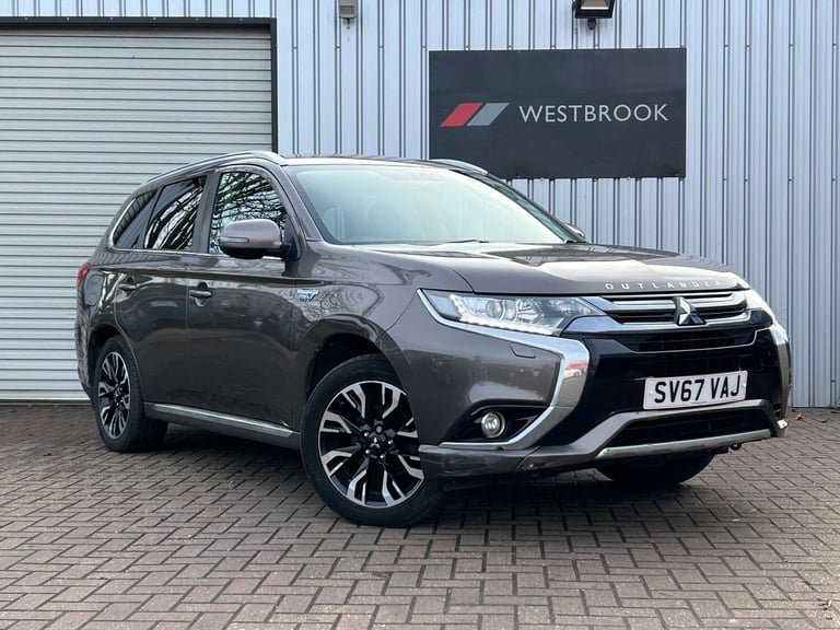 2017 Mitsubishi Outlander 2.0h 12kWh Juro CVT 4WD Euro 6 (s/s) 5dr SUV Hybrid Automatic