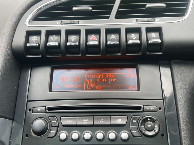 2010 Peugeot 3008 1.6 3008 Exclusive HDi Semi-Auto 5dr SUV Diesel Automatic