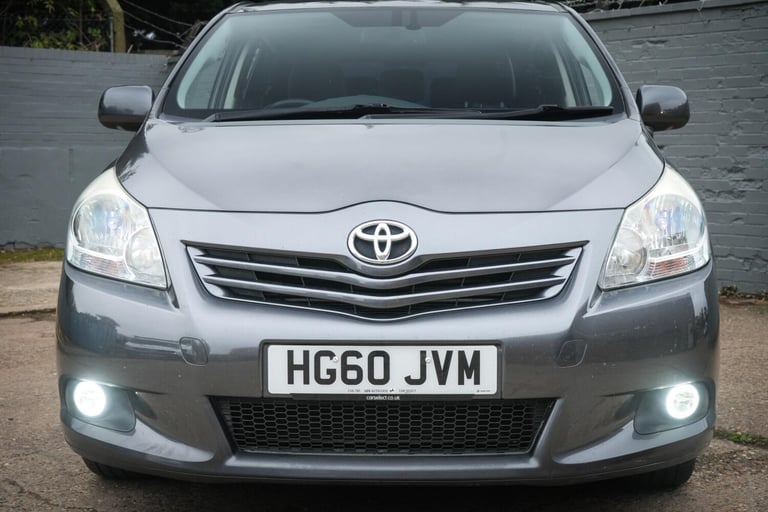  Toyota Verso 2.0 D-4D T Spirit Euro 5 5dr Diesel Manual