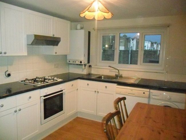 Beautiful 2 bedroom flat