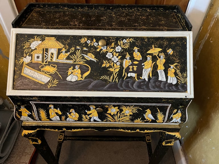 Ornate Writing bureau desk