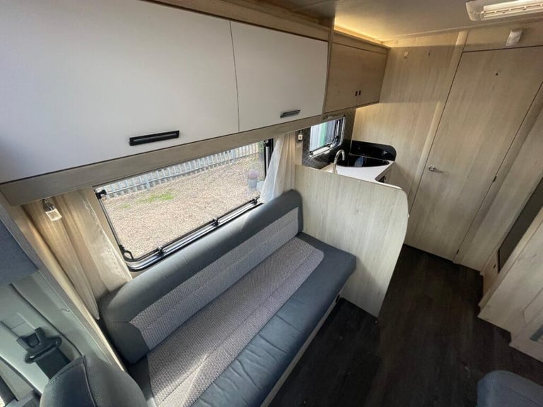 Auto trail F-60 4 berth 4 Belt  End Washroom Motorhome 3500kg