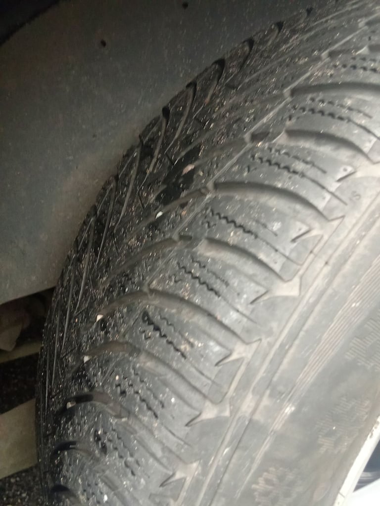 Ford, GALAXY, MPV, 2004, Manual, 1896 (cc), 5 doors