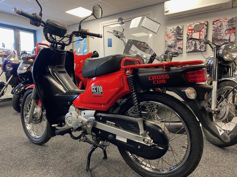 2013 JDM Honda CC110 Cross Cub in red and black