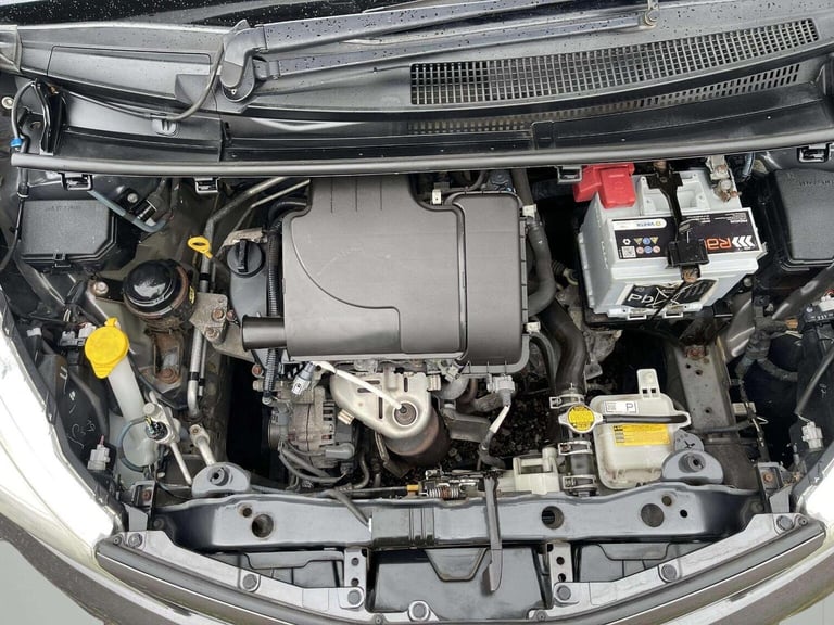 TOYOTA YARIS 1.0 VVT-i TR Euro 5 3dr 2013