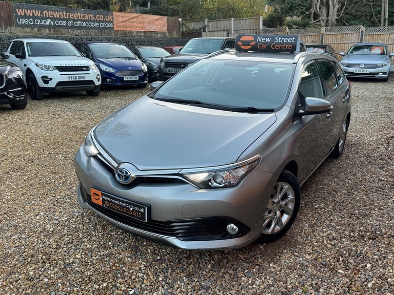 2015 Toyota Auris 1.8 VVT-h Icon Touring Sports CVT Euro 6 (s/s) 5dr ESTATE Petrol/Electric Hybri...