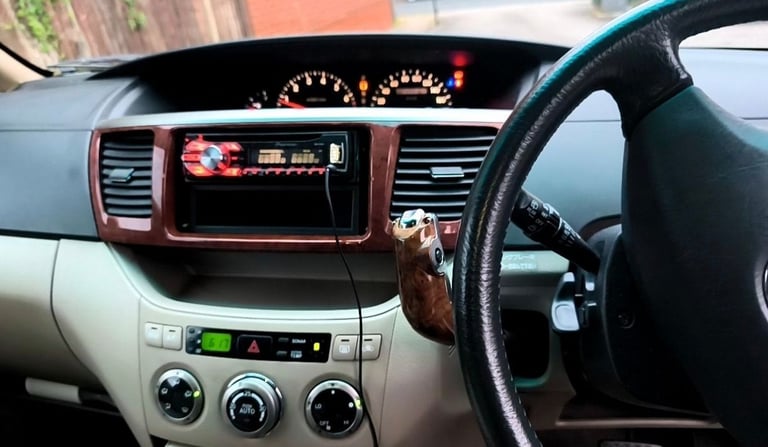 Toyota, 2002, 1990 (cc), 2014 Registration. Automatic!!!