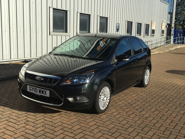 2010 Ford Focus 1.6 Titanium 5dr HATCHBACK Petrol Automatic